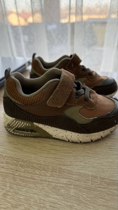 Кросівки Next UK 6 ЄС 23