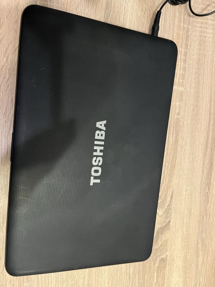 Toshiba Satelite C850 plus grstis ze zdjecia !!!