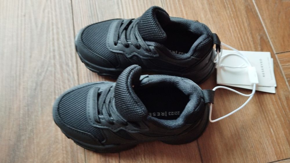 Buciki dziecięce sneakersy nowe rozm 22/33 Reserved