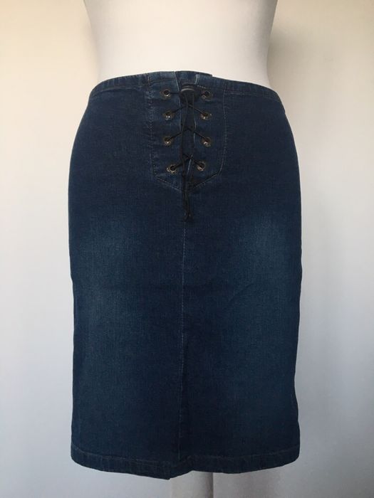 Jeansowa spódnica S/M ze ściągaczem