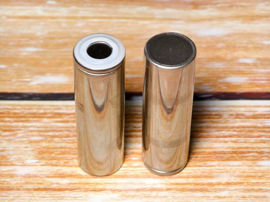 Акумулятор 21700 LG INR21700 M50L 5000 мА 14.4 A