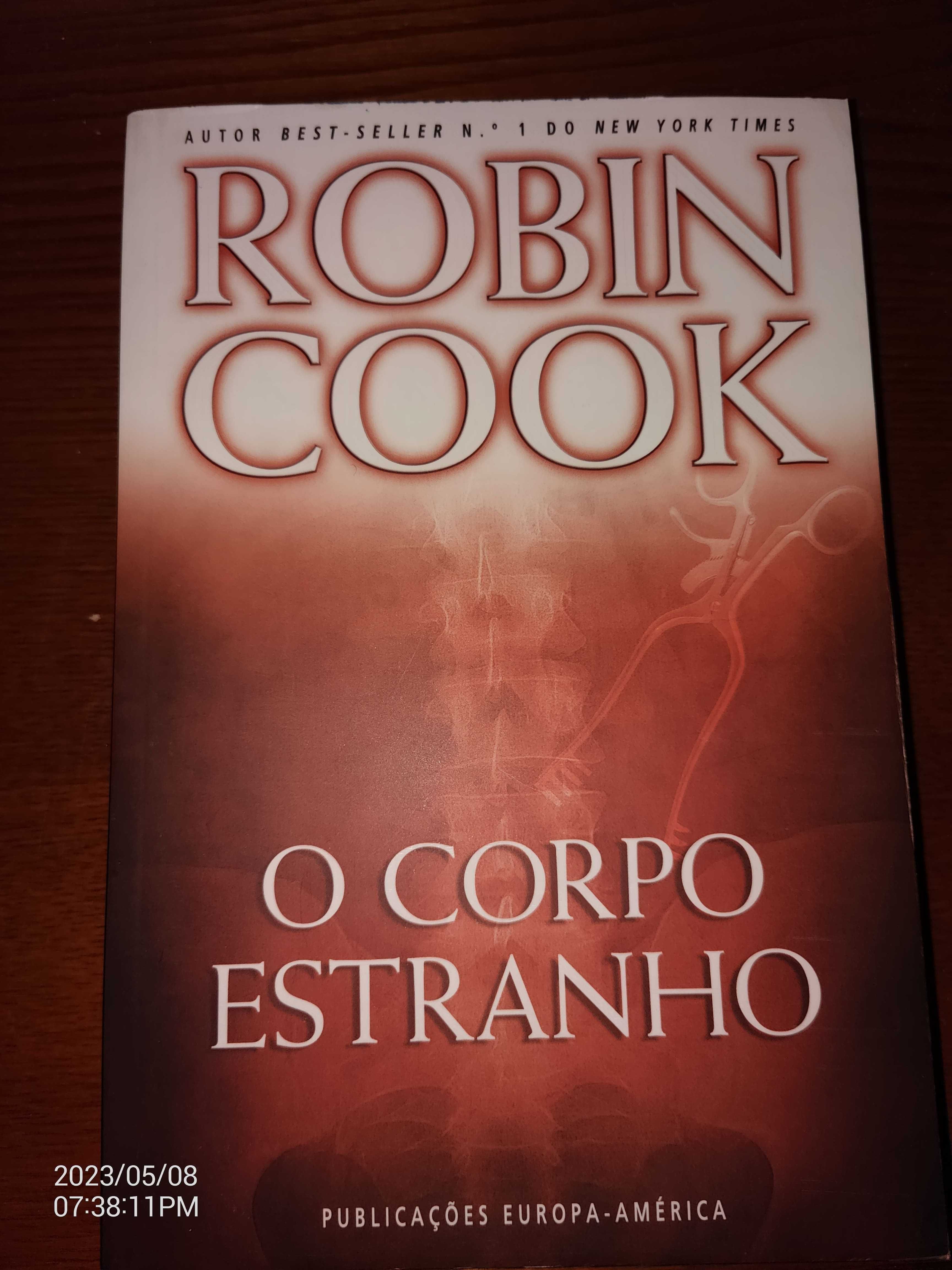 E l James, Robin cook, Paulo Coelho, james Rollins