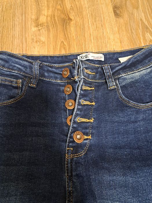 Spodnie jeansy guziki sm