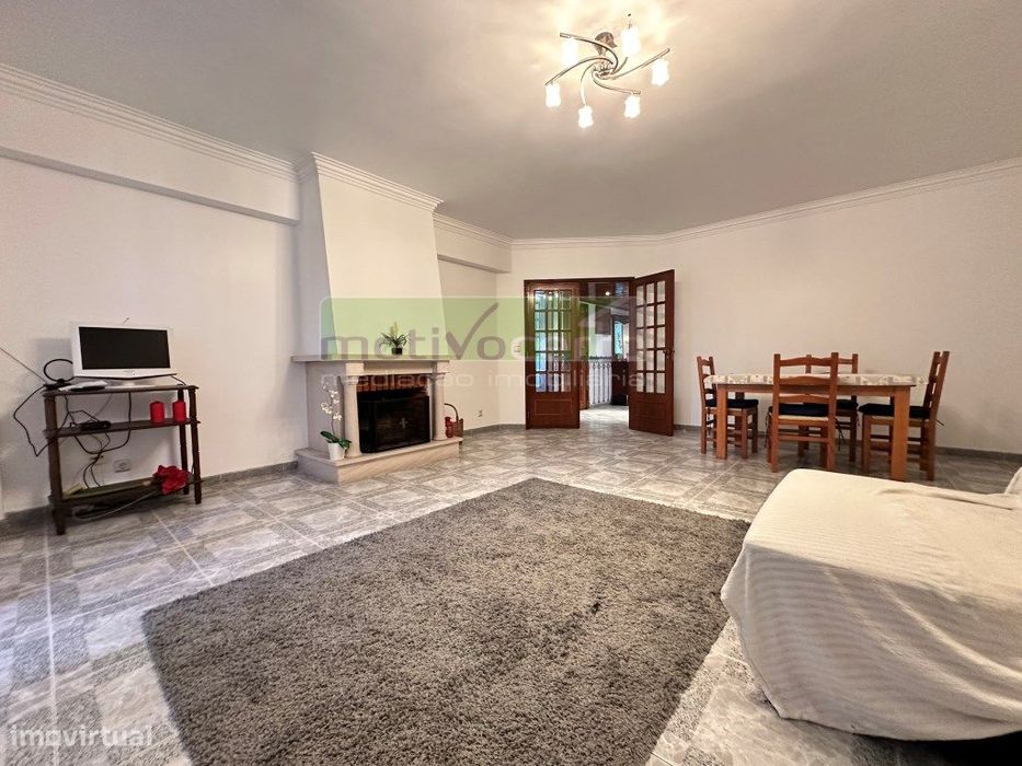Descubra o T3 perfeito para sua família, em Belas! Pronto a Habitar