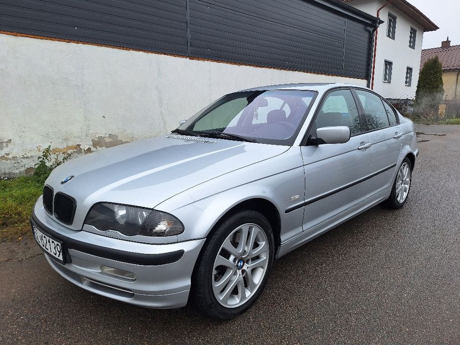 Bmw e46 sedan 330xi ZADBANA !