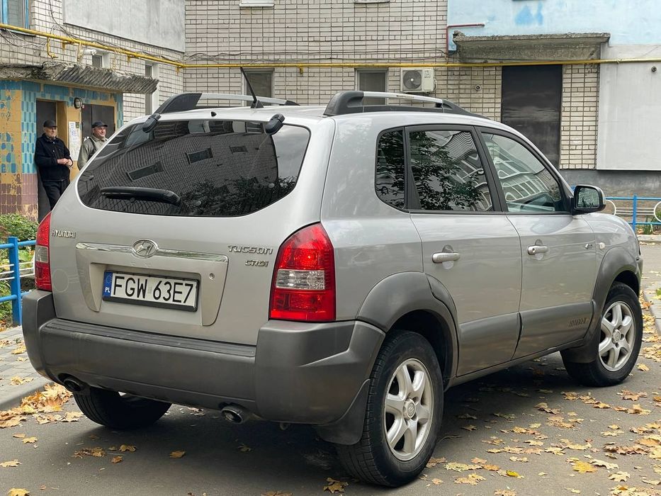 Hyundai Tucson 2005 р. 4х4.турбо дизель!
Авто у відмінно