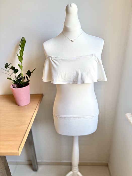 Biała bluzka hiszpanka z odkrytymi ramionami cropp XS