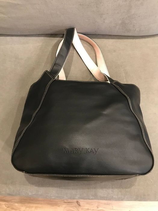 Сумка жіноча чорна Мері Кей