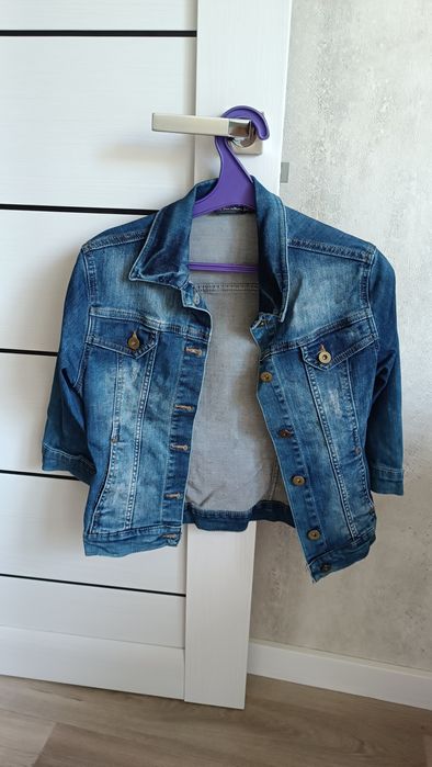 Джинсова курточка жакет жіноча