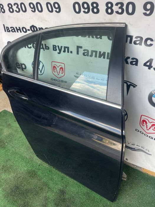 Задні праві двері BMW 528 530 535 F10