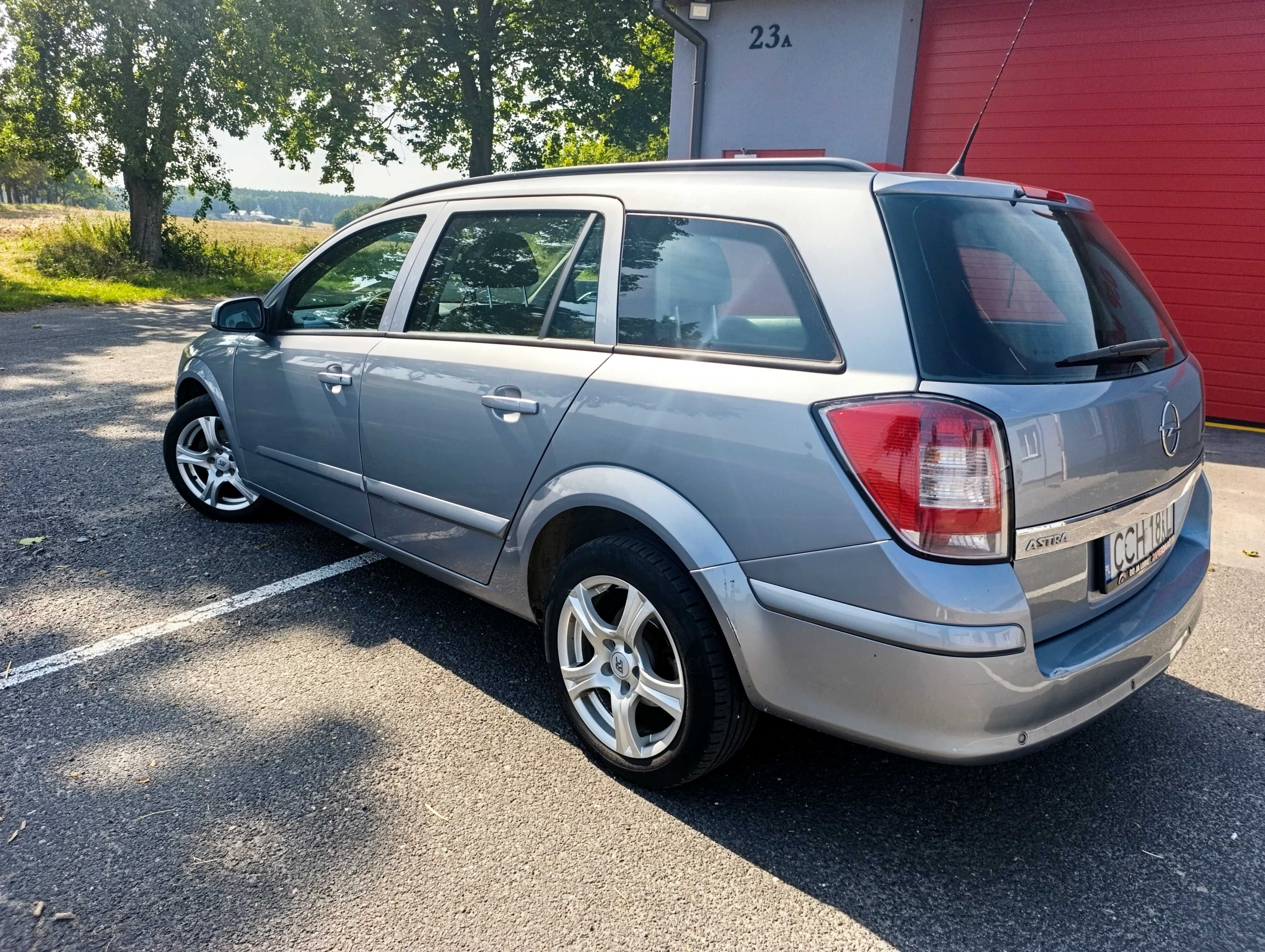 Sprzedam autko Astra H