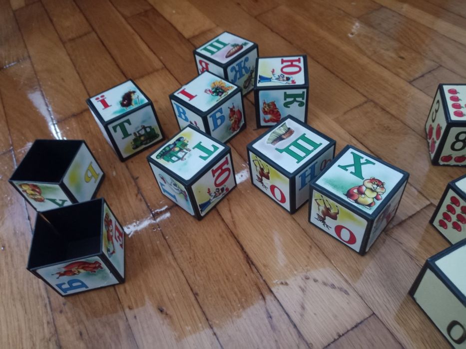 Кубики пластикові