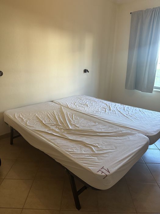 2 camas duplas para venda