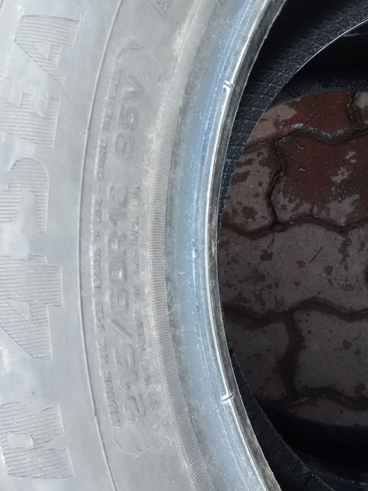 Cena za 2 Opony wielosezonowe 215/60r16 GOODYEAR 2020r 6.5mm