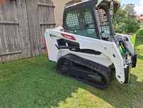 Miniładowarka Bobcat T450 Ładowarka mulczer Takeuchi
