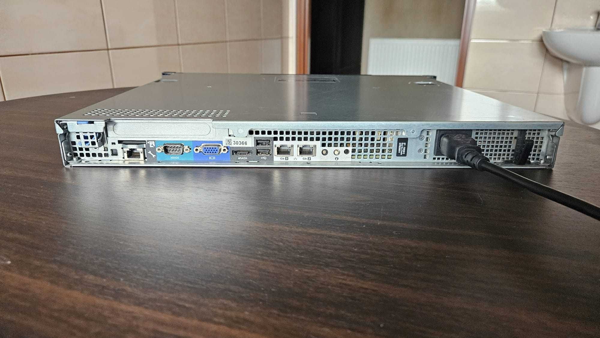 Serwer DELL R210 II E3-1220 SSD WINDOWS 10 PRO REF 40CM GŁ
