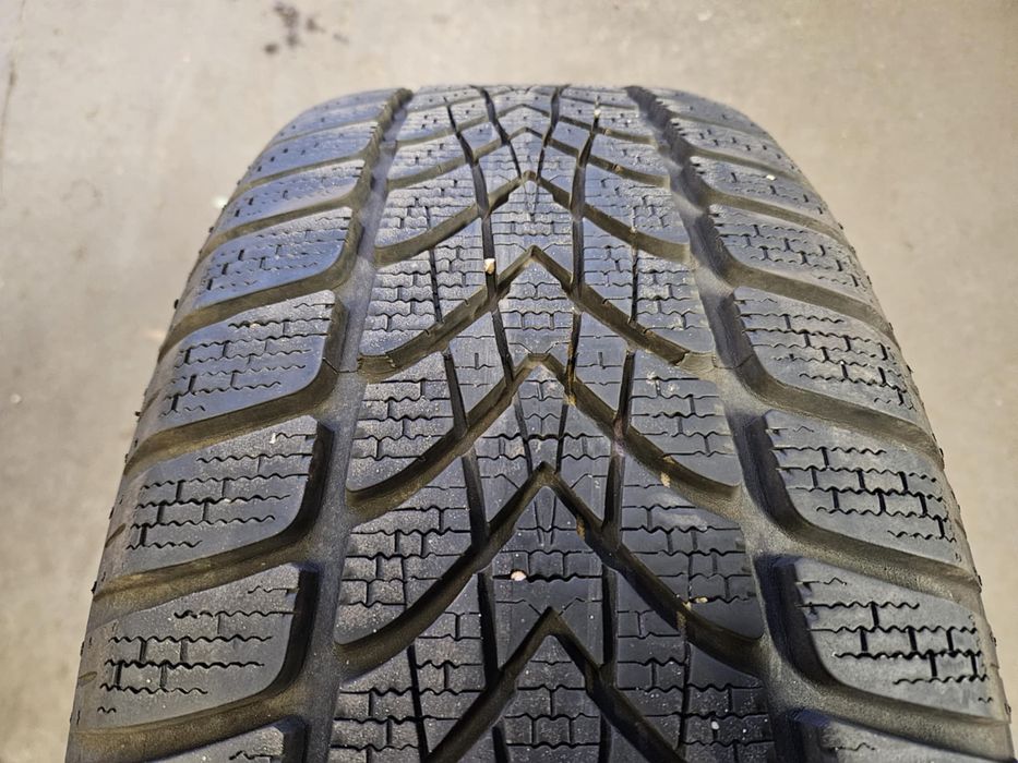 4x 205/55R16 91H Dunlop SP Winter Sport 4D / 2x 7mm + 2x 6-5mm [275]