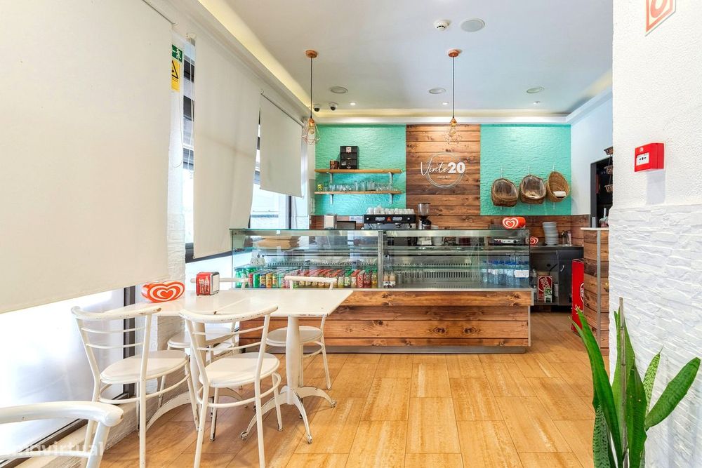 Costa Da Caparica - Café Para Venda - Oportunidade!