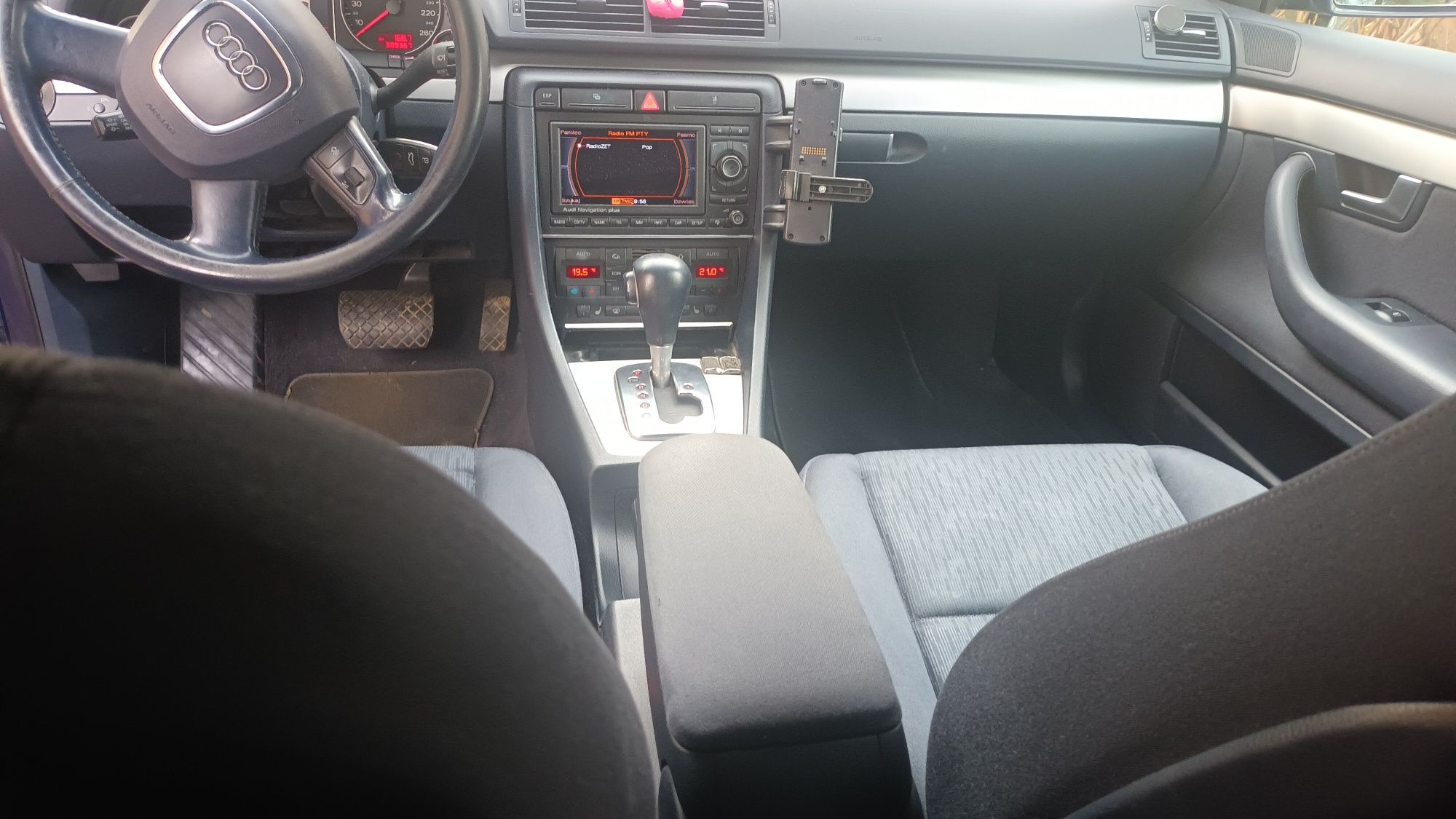 Audi A4 B7•Zamiana•Lodówka•Nawi•GrzaneFotele•Hak•Climatr2stre•Bixenony