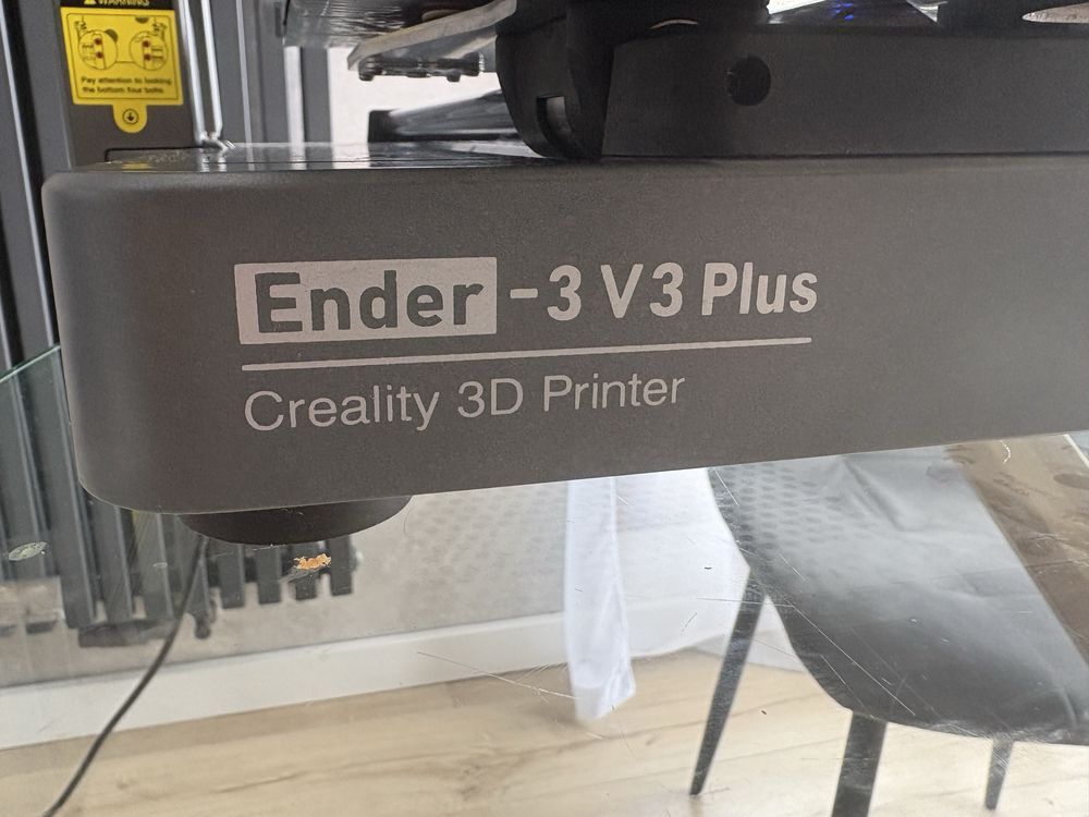 Drukarka 3d ender 3 v3 plus prawie nowa 160h