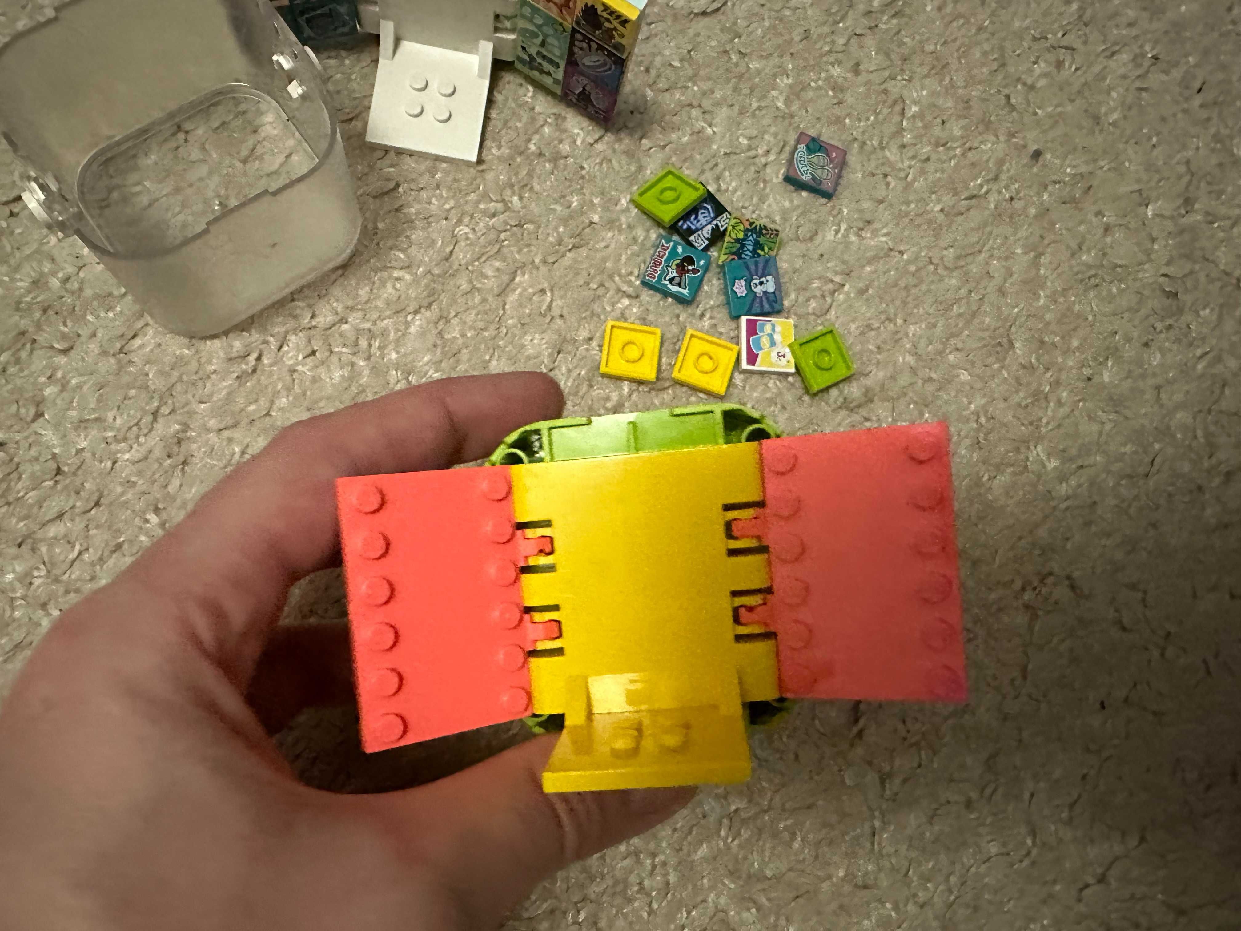 Дорожные карманные наборы конструкторов Lego (сцена)