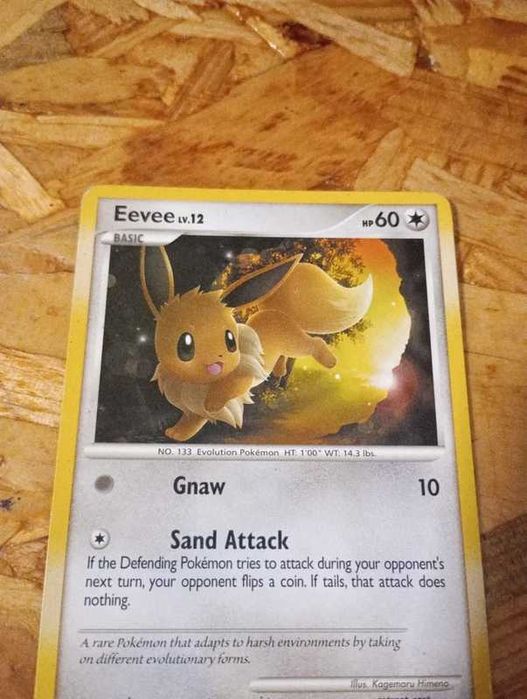 Eevee 63 / 100 - carta pokémon