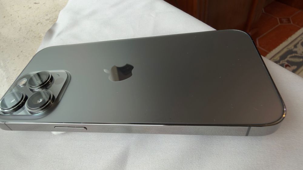 iPhone 13 Pro 256GB – Graphite – Excelente Estado