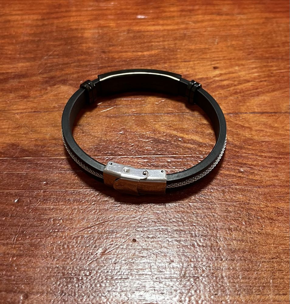 Pulseiras Aço e Pele sintética (novas)