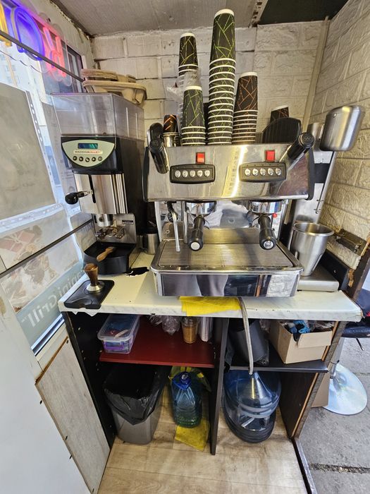 Кав'ярня радіоринок.