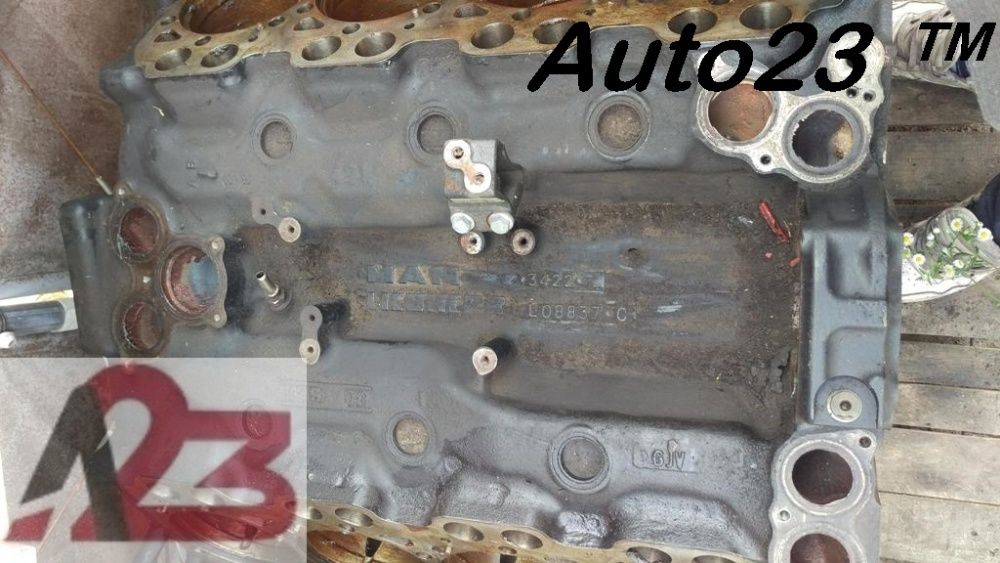 Blok Silnika MAN V8 Euro5 680km Blok D2868LF Blok Liebherr V8 Blok V8