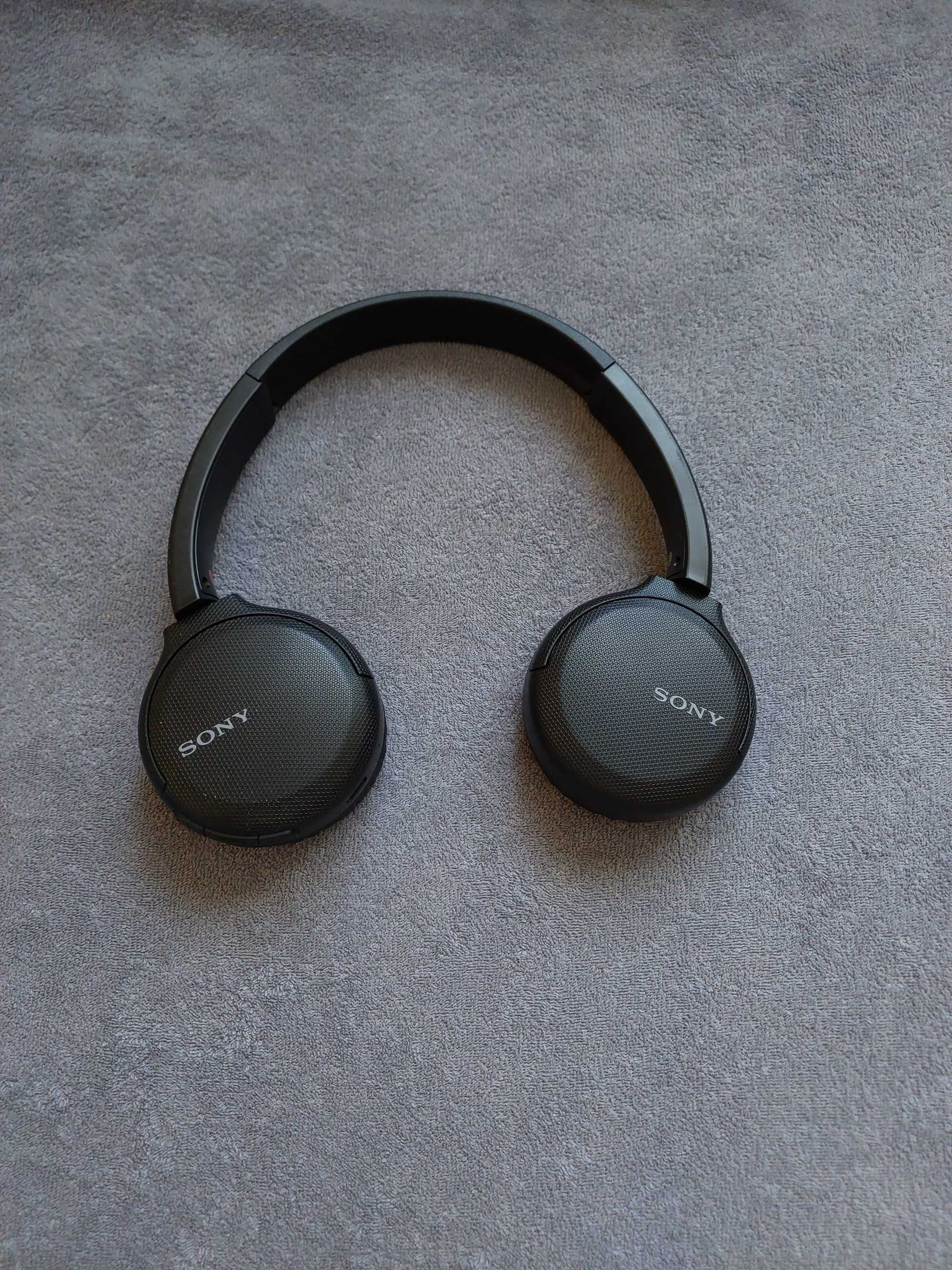nauszne słuchawki bezprzewodowe Sony WH-CH510