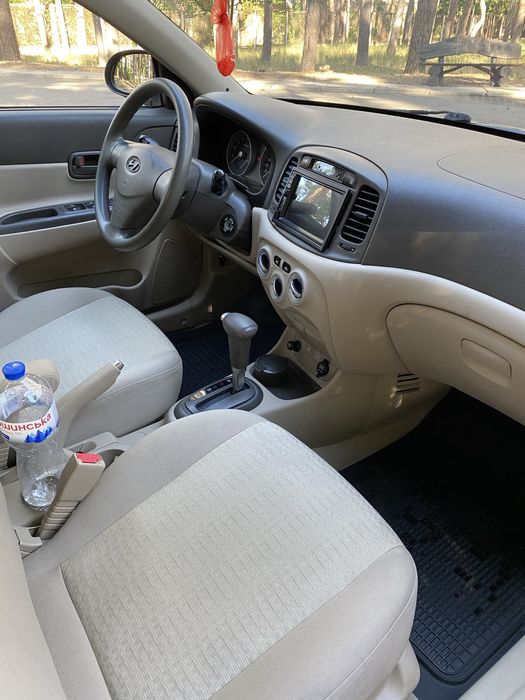 Hyundai accent 2006 Автомат
