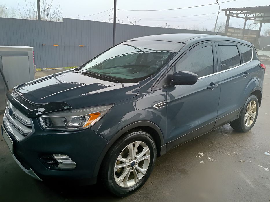 Ford Kuga/Escape 2013-2019 рр. Вітровики вставні Niken Luxury (4 шт)