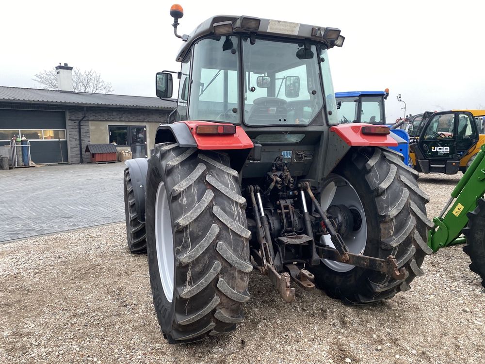 Ciągnik MASSEY FERGUSON 4270 z TURem - Mechaniczny