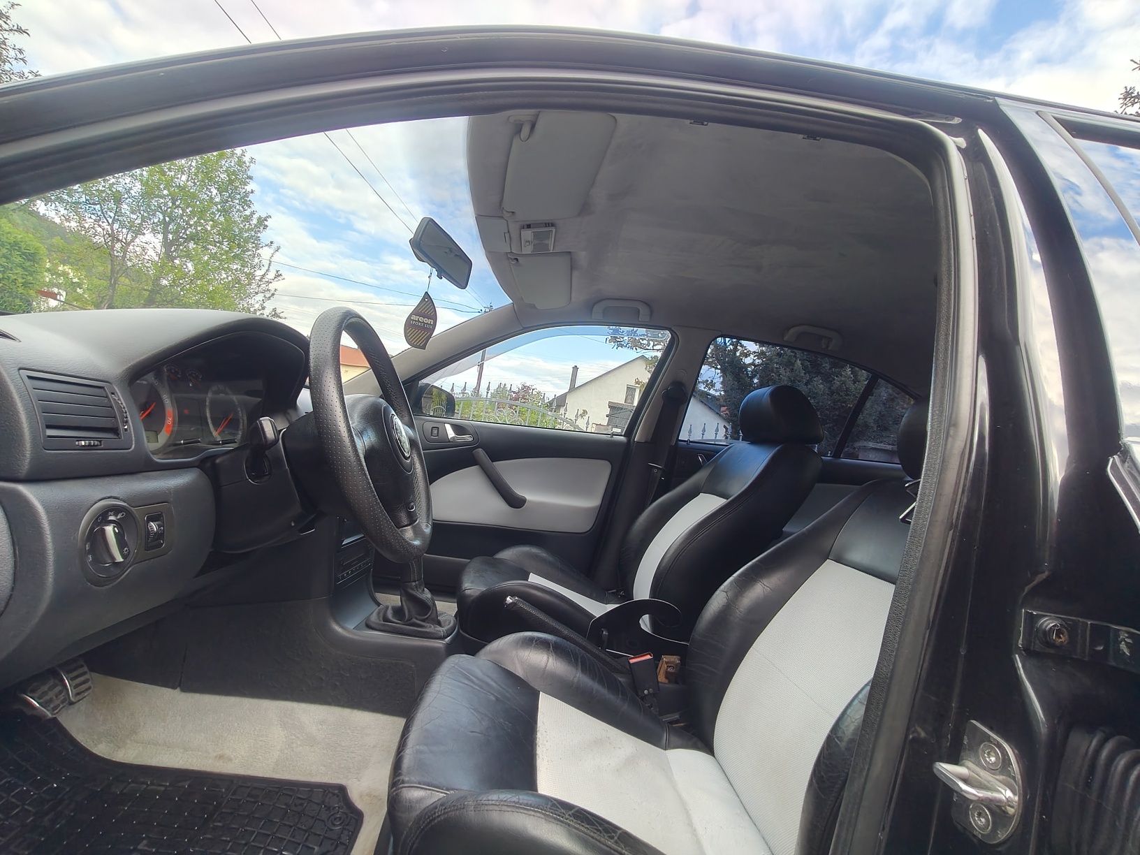 Skoda Octavia RS 1.8T 179KM | Czarna, Gwint, | RS z
