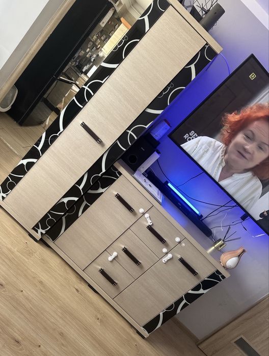 Komoda i szafka szkło