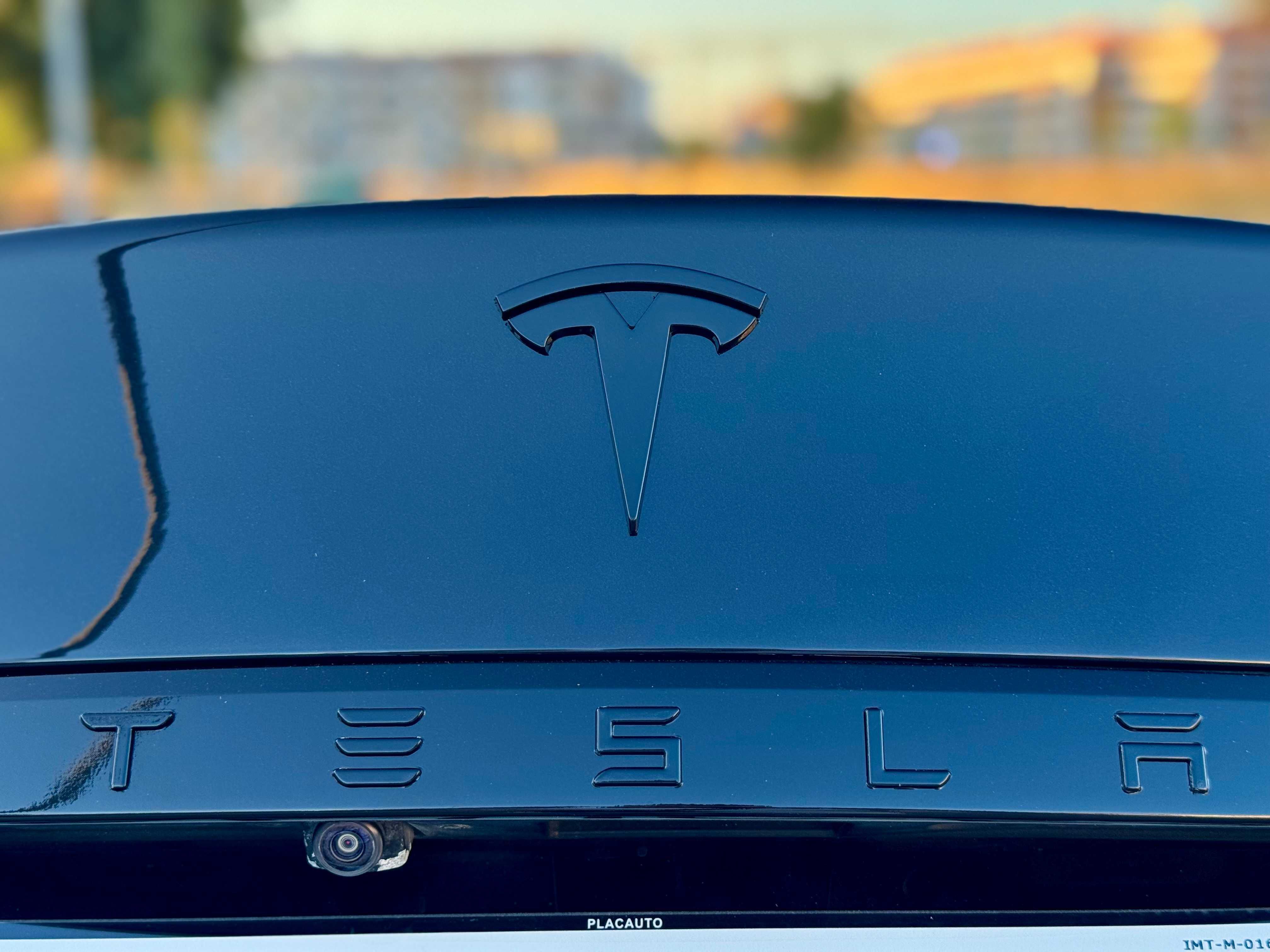 Model S 75D - Supercharger Grátis - Autopilot Pago - Panorâmica