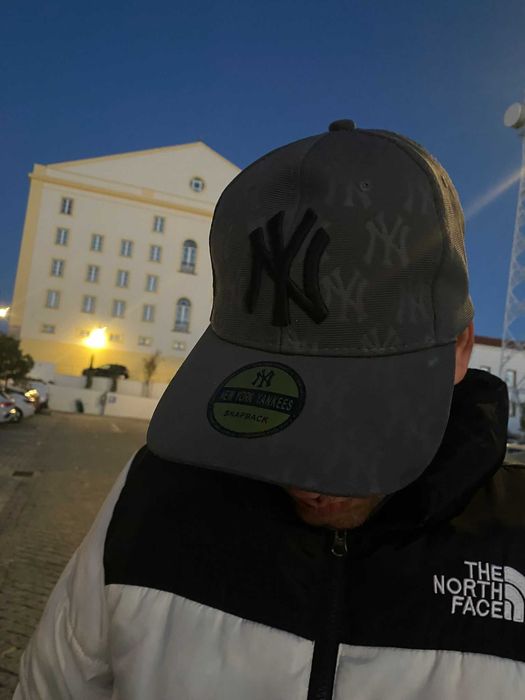 chapeu ny novo Preto e Cinza