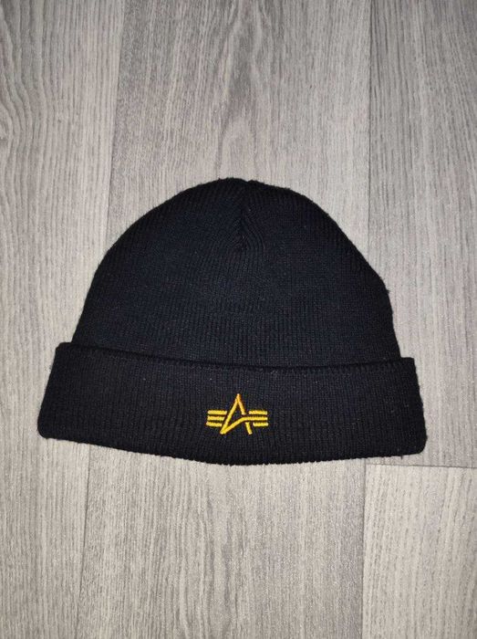 шапка alpha industries