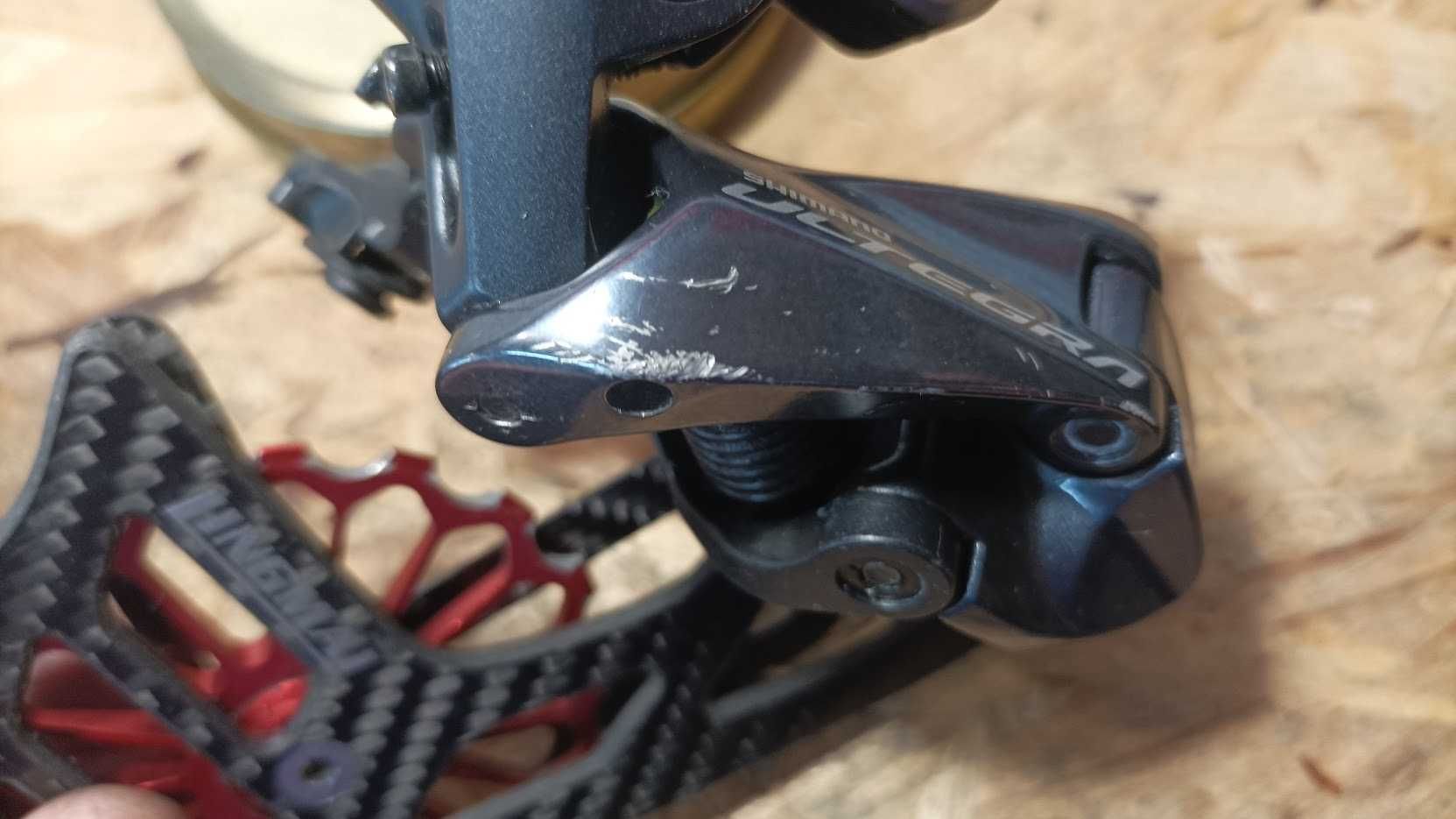 Przerzutka Shimano Ultegra RD-R8000 z Karbonowym wózkiem!!!