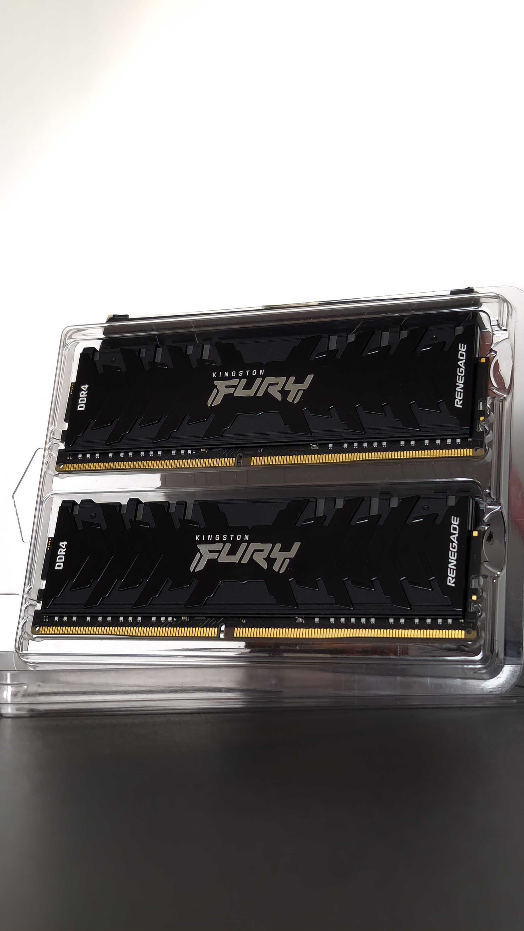 Pamięć RAM Kingston FURY Renegade DDR4 16GB 3200MHz CL16