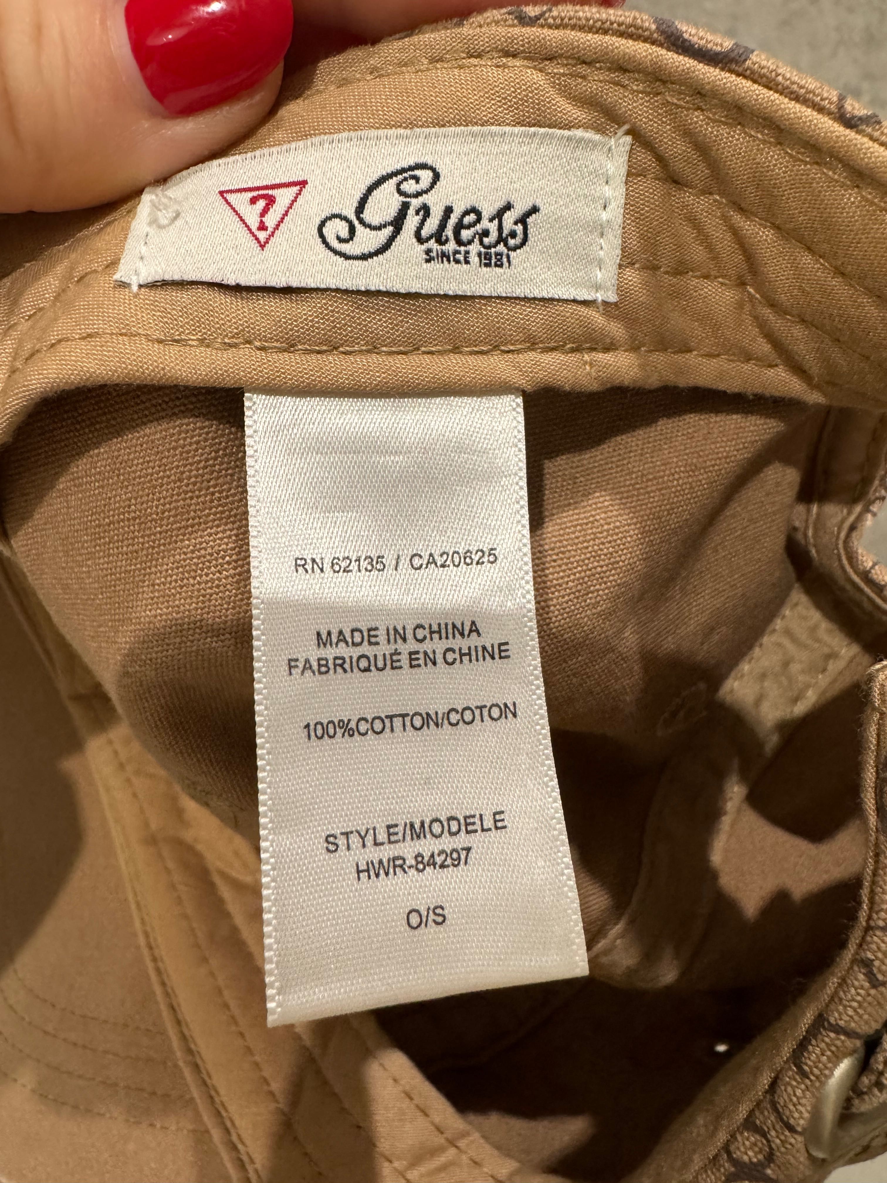 Кепка Guess оригінал ! Стан хороший !