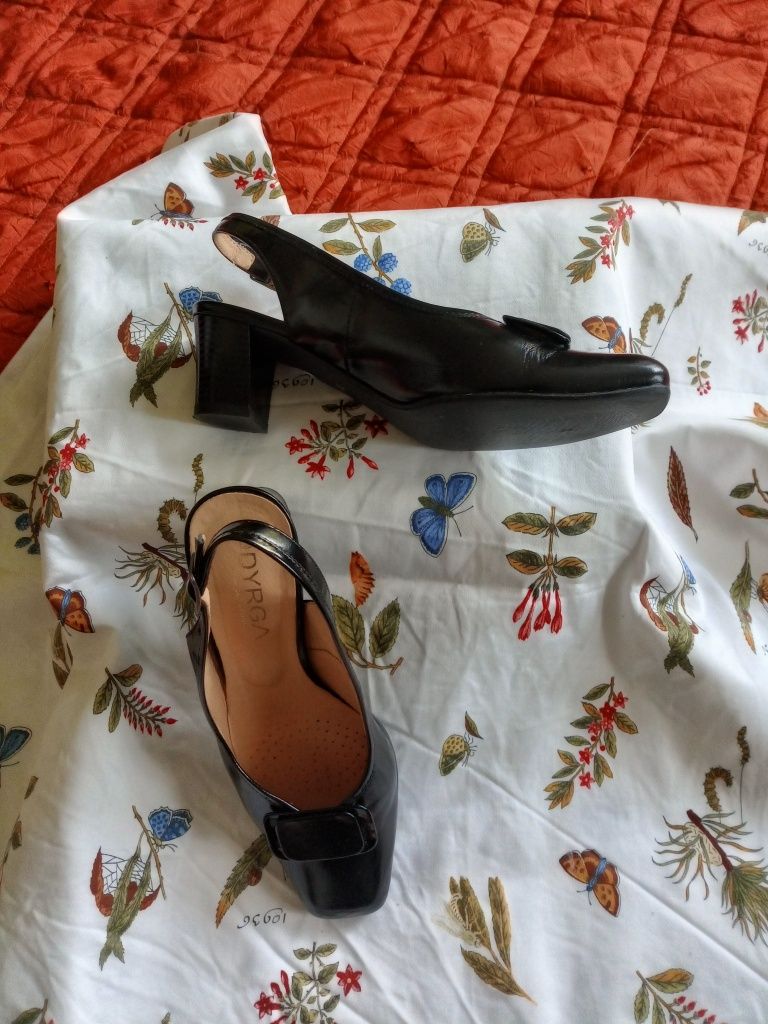 Buty czółenka damskie jak nowe roz.37 firma Dyrga