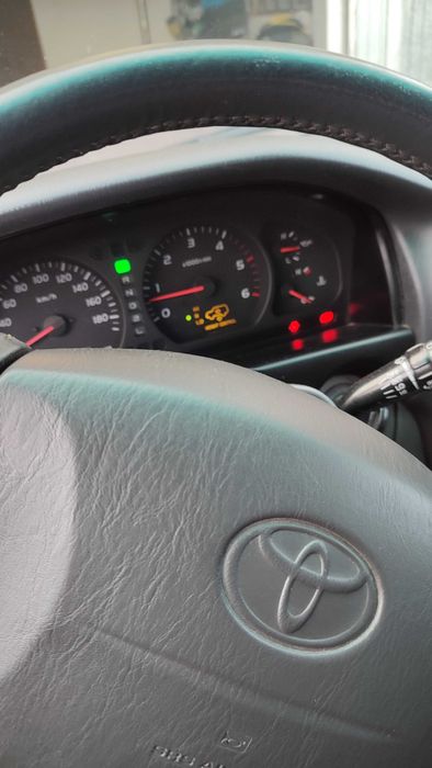 Toyota Land Cruiser HDJ100 4.2