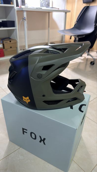 Capacete FOX ideal para trotinetes e bicicletas!