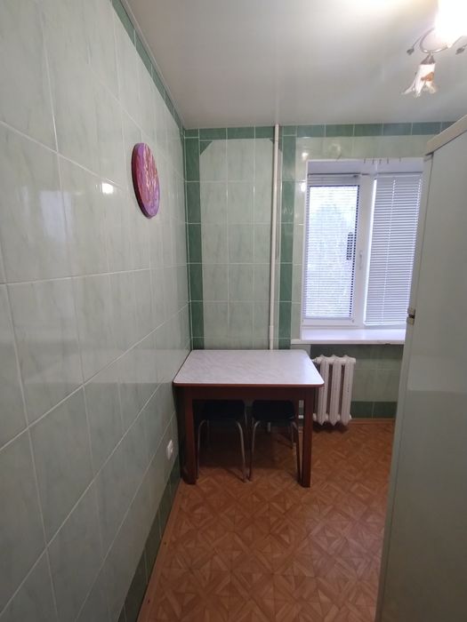 Сдам 2 КВ.по ул.Лахтинская(район кургана)4/5.4000+к.у.