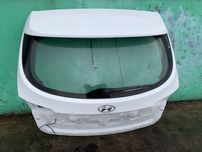 Hyundai I40 11-19 kombi klapa bagażnika tylna tył NCW