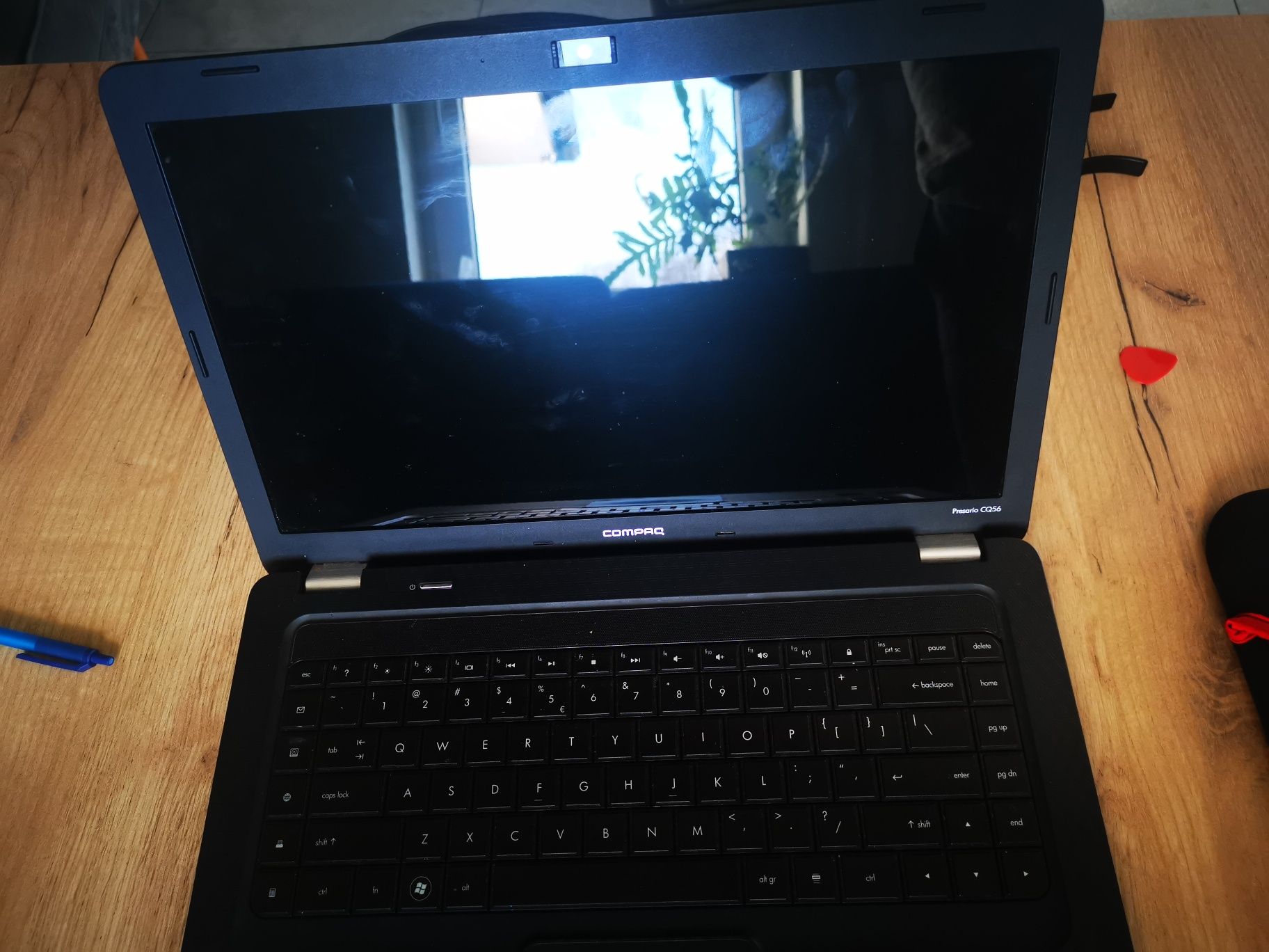 Sprzedam laptopa Compaq