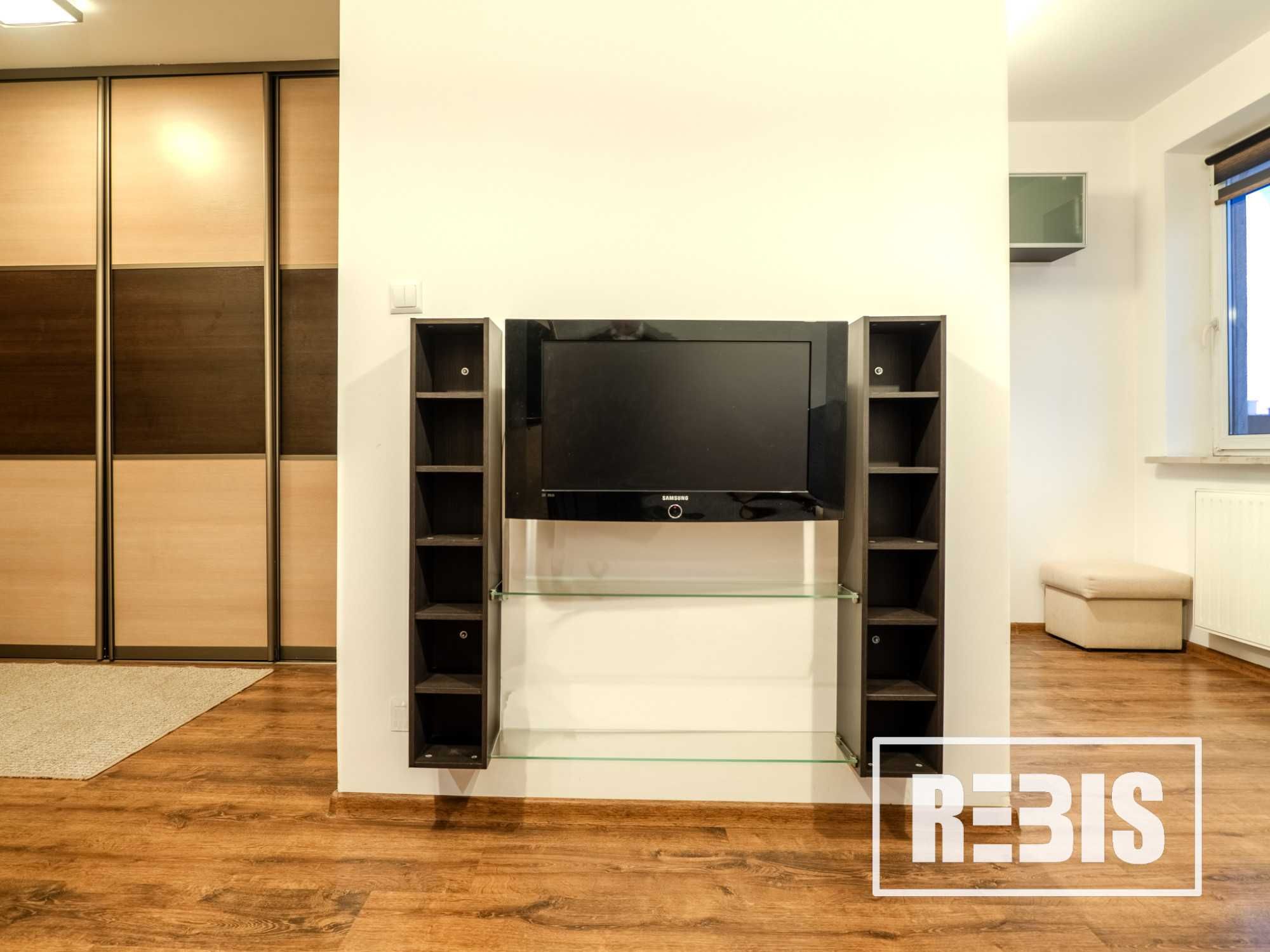 ENG| Obozowa 28m2 funkcjonalne studio