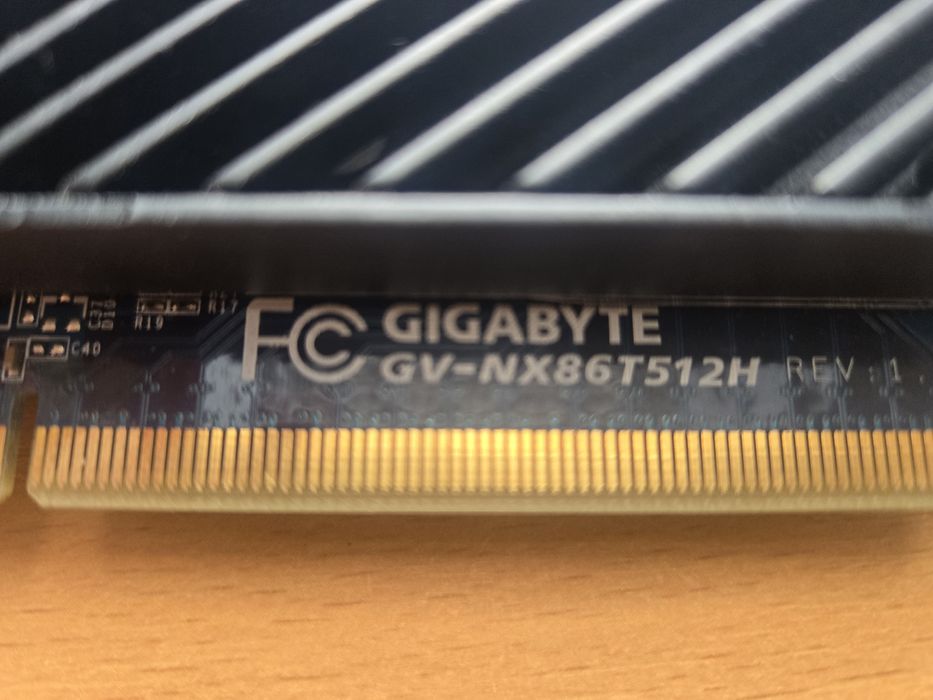 Karta graficzna Gigabyte GeForce 8600GT Silent-Pipe II 512MB